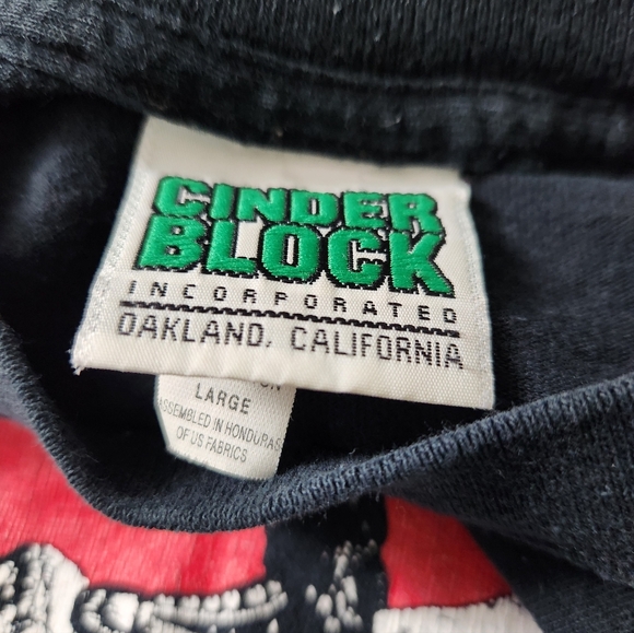 Green Day Shirt - Picture 10 of 11